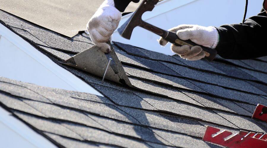 Professional gutter cleaning in Marty, SD
